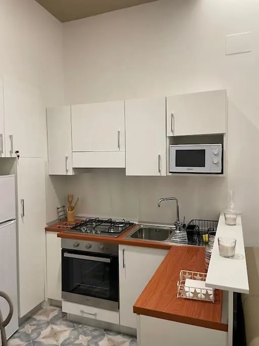 Casa Luciano Al San Carlo Apartment Naples